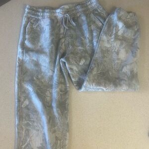 Hollister Camouflage Track Pants - Green and Gray